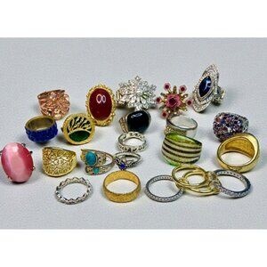 Lot of 20 Fashion Rings - Fair to Good Condition-275